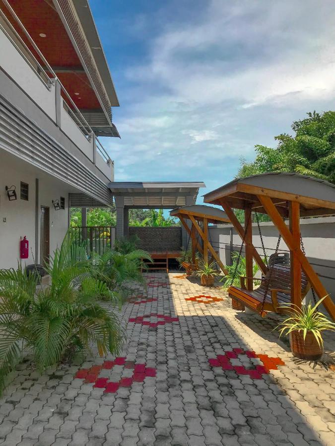 Norshah Village Resort Pantai Cenang  Exterior photo