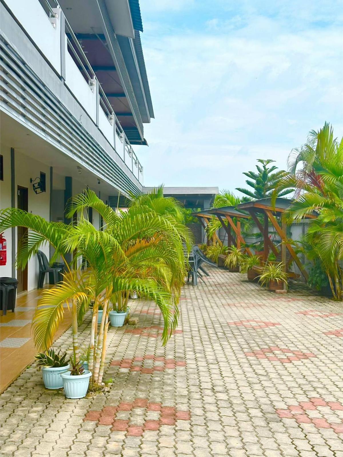 Norshah Village Resort Pantai Cenang  Exterior photo